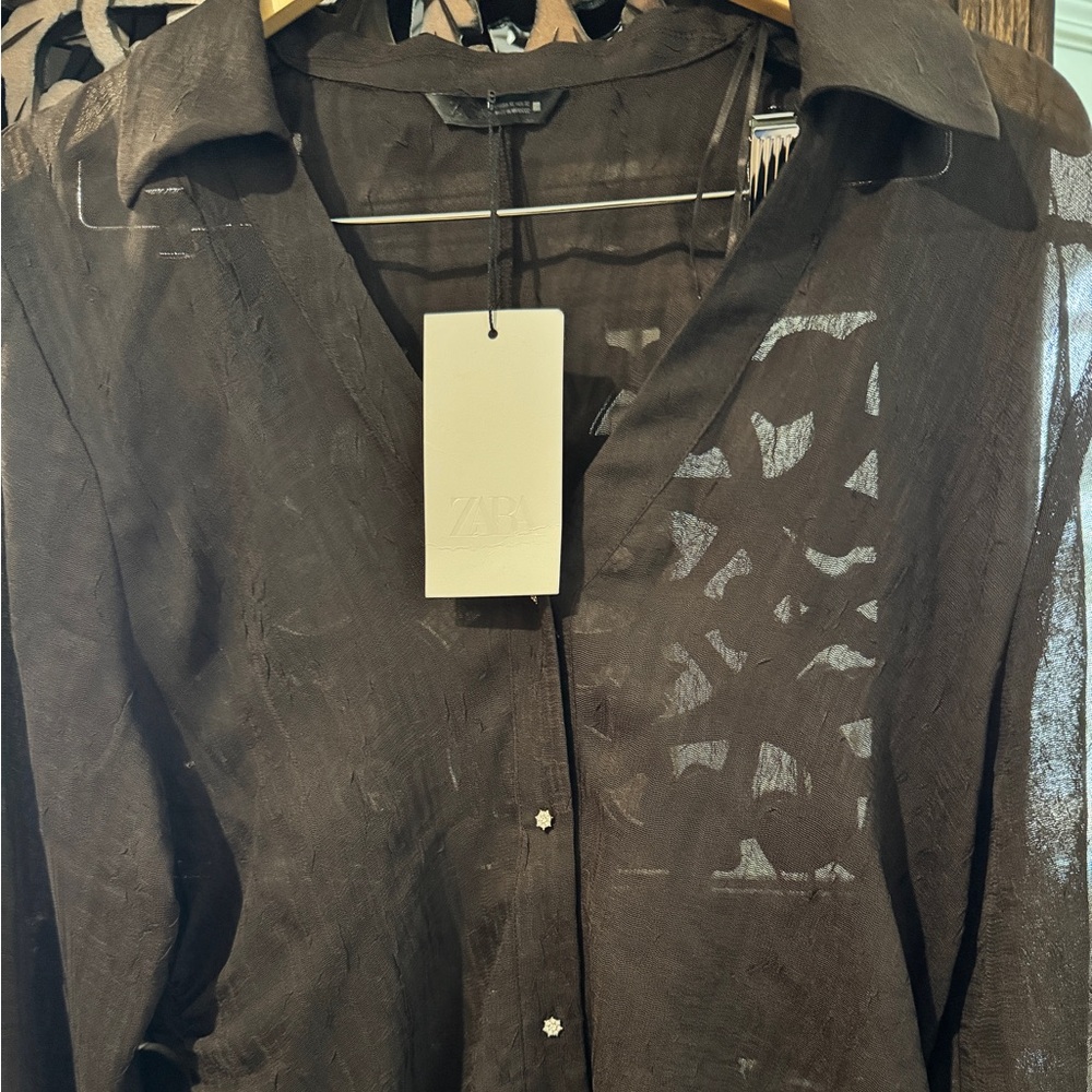 ZARA Relaxed Sheer Women's Lightweight blouse with rhinestone buttons - Picture 6 of 8